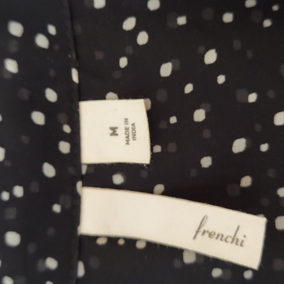 Frenchi Women’s blouse Size M Black/White Romantic polka dots sheer lighweght - Picture 3 of 7